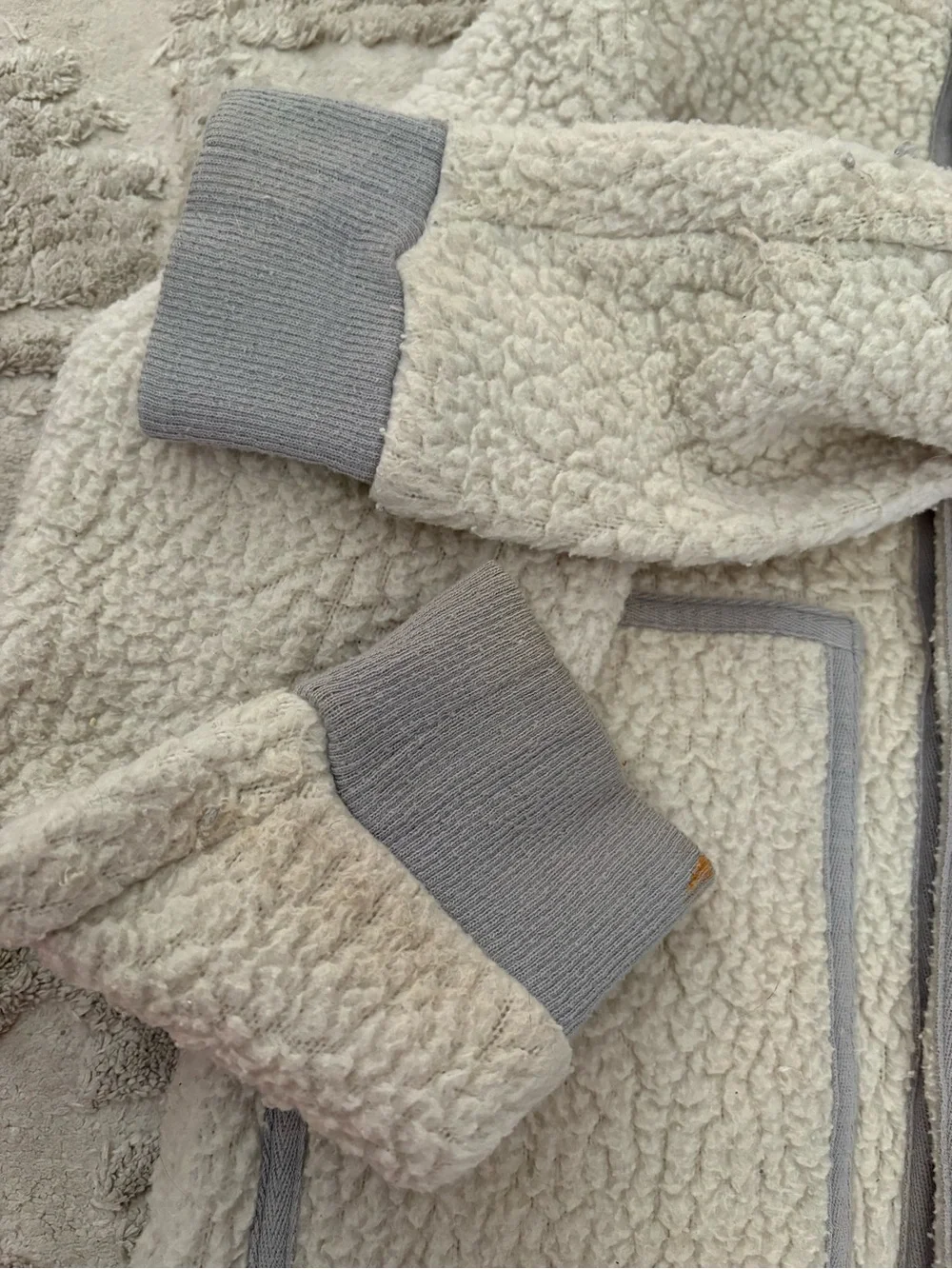 Bundle girls Patagonia jackets